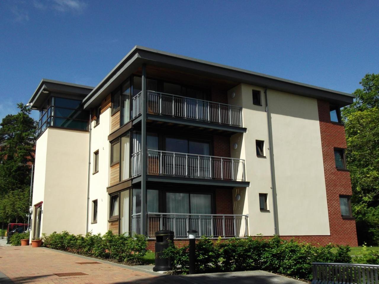 Perth Youth Hostel And Apartments Exterior photo